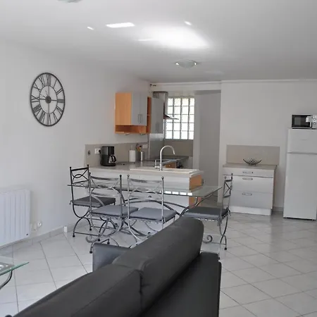 L'hirondelle Apartament Saint-Laurent-de-Mure
